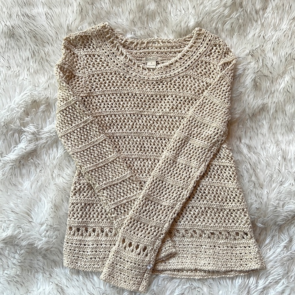 Lucky Brand oatmeal color cotton rayon sweater - Perfect for Autumn weather!